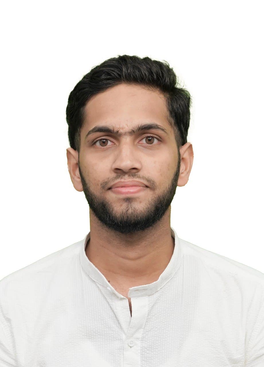Rashiq — Data Analyst portrait